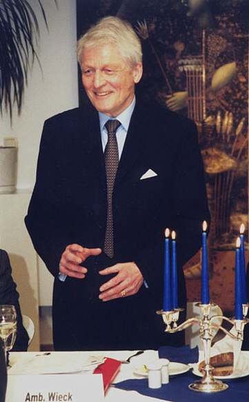 Dr. Hans-Georg Wieck